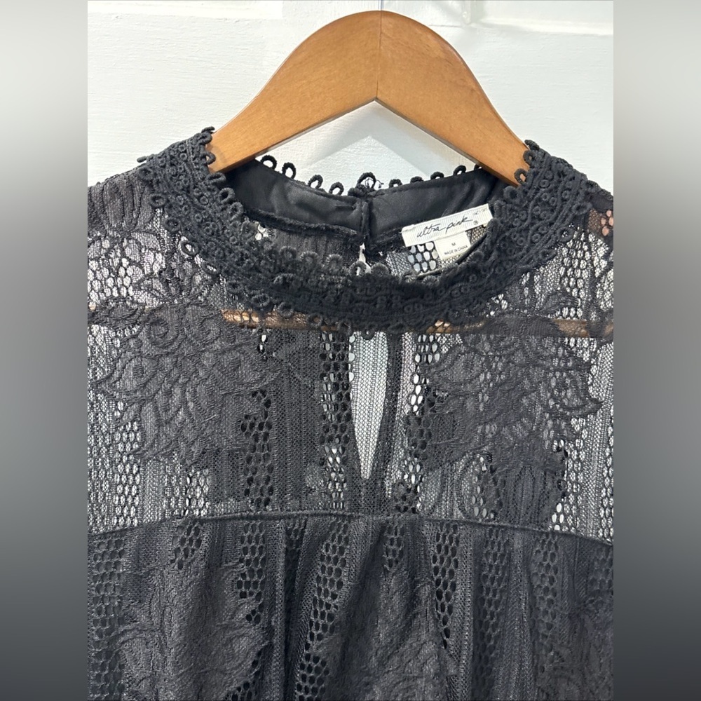 Ultra pink Women’s Victorian Style Lace Top Size M Black Whimsigoth Romantic EUC - Picture 3 of 11